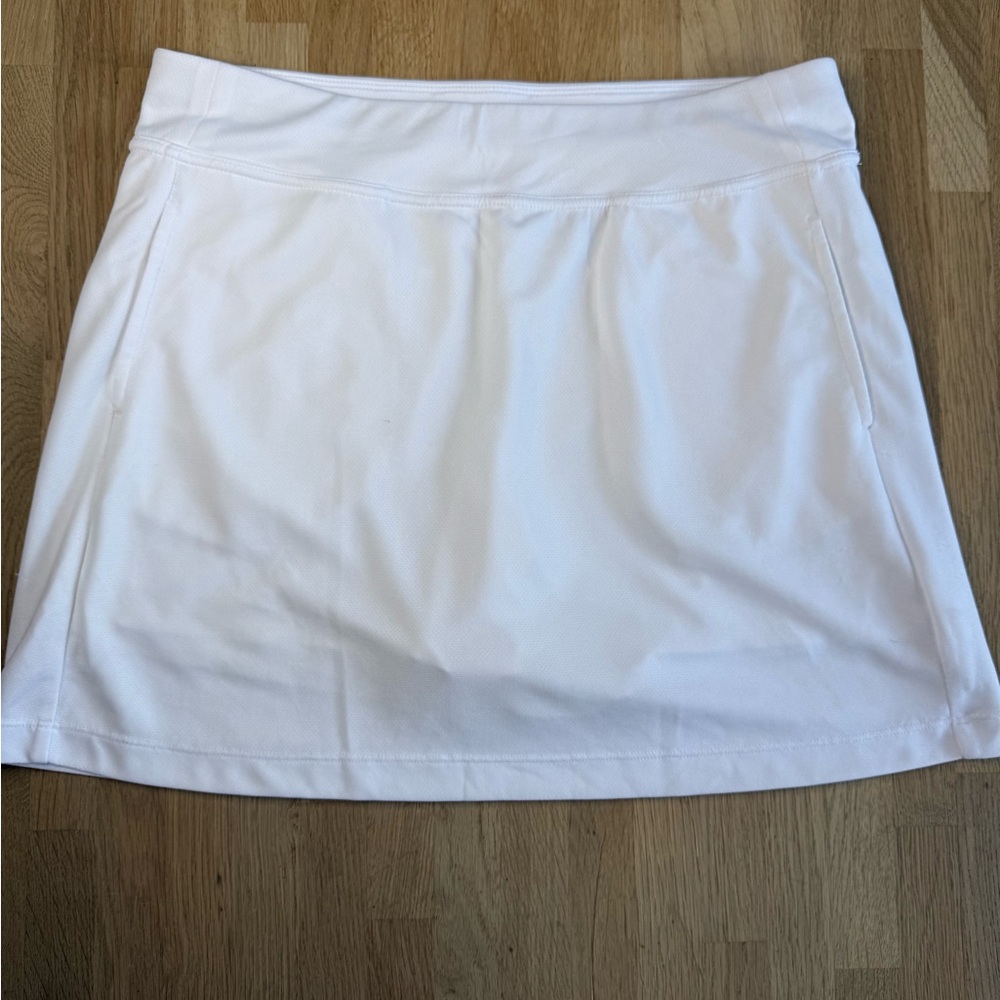 🤍PGA TOUR SKORT • NWOT